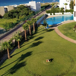 YARA BEACH CABO